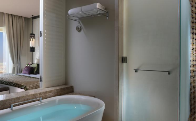 Millennium Plaza Hotel