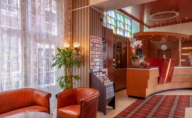 Avenue Hotel