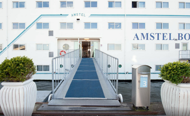 Amstel Botel