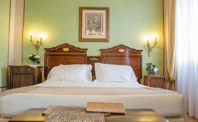 Due Torri Hotel