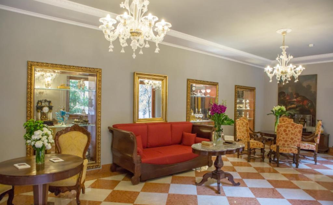 Due Torri Hotel