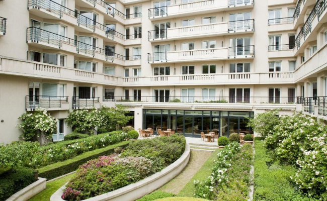 Aparthotel Adagio Porte de Versailles