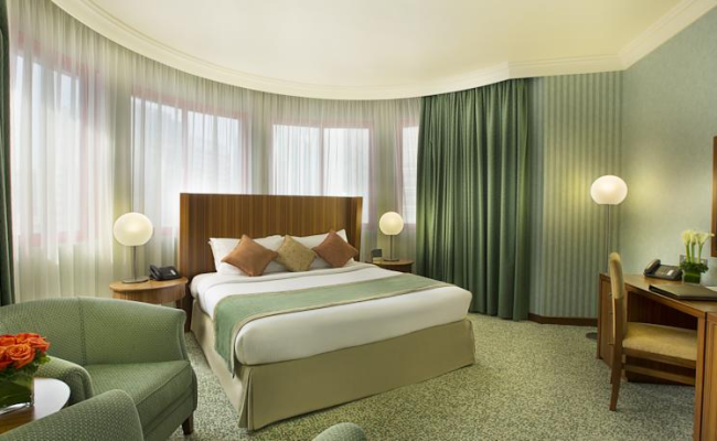 City Seasons Al Hamra Hotel