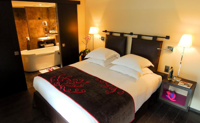 Eastwest Hotel