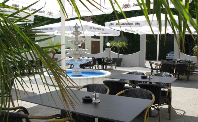 Hotel Adler