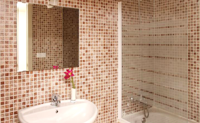 MH Apartments Guell