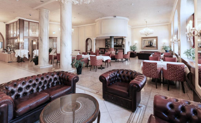 Hotel Monopol