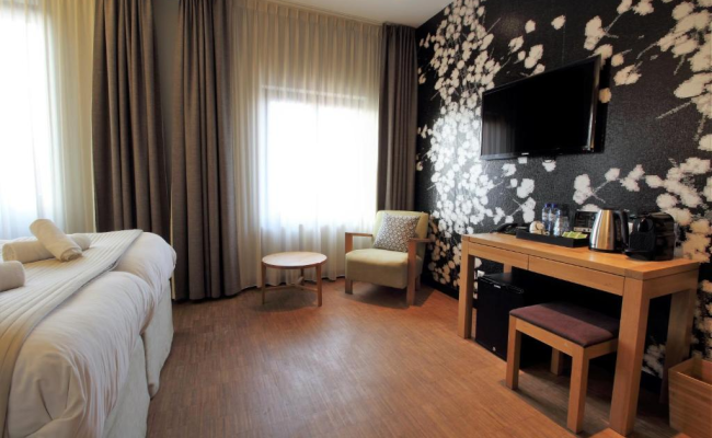 The Bank Hotel