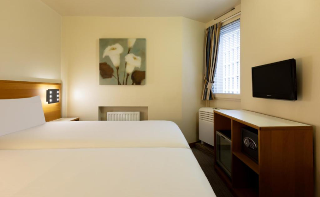 STG Hotel Oxford Street - formerly St Giles London Hotel