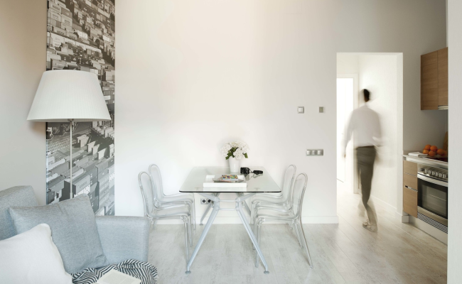 Eric Vokel Gran Via Suites