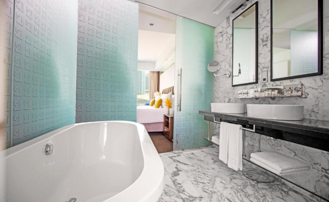 voco - Bonnington Dubai by IHG