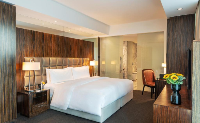 voco - Bonnington Dubai by IHG