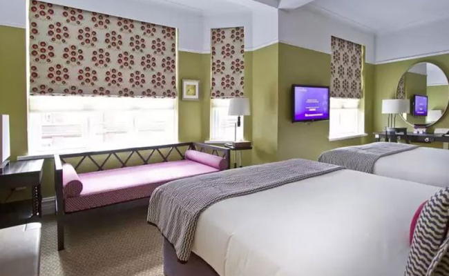 St. Ermin's Hotel, Autograph Collection