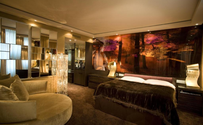 Savoy Hotel