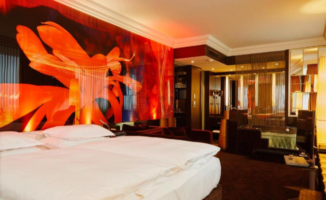 Savoy Hotel