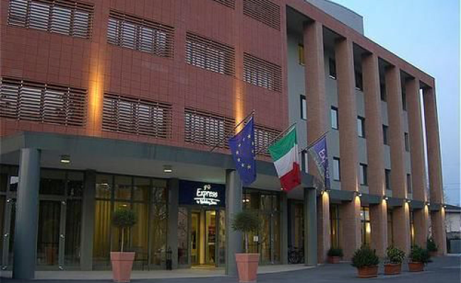 Holiday Inn Express Parma