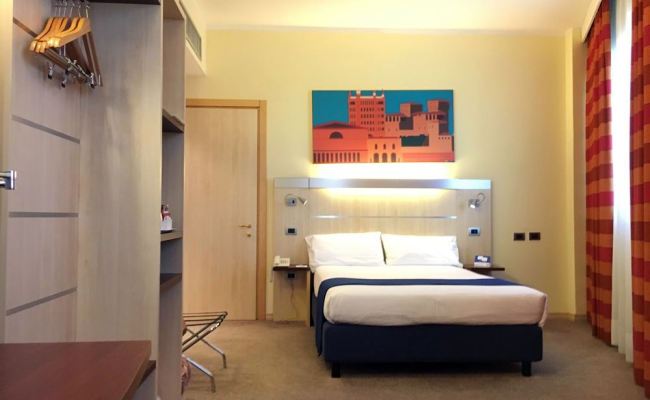 Holiday Inn Express Parma