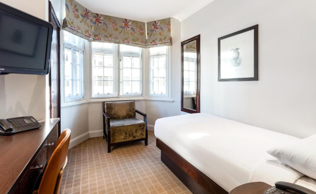 Radisson Edwardian Grafton Hotel