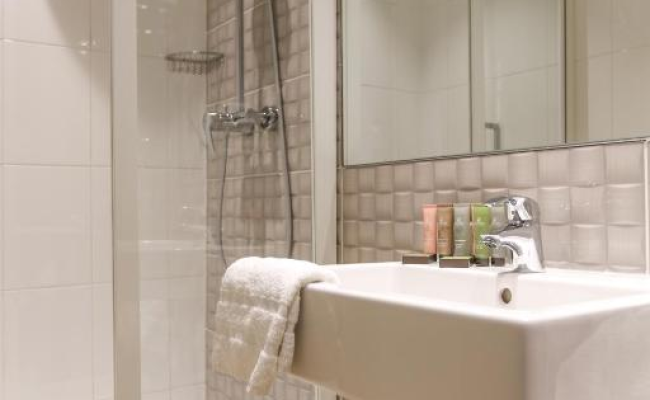 Avalon Hotel Paris Gare du Nord
