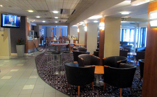 Waterloo Hub Hotel and Suites