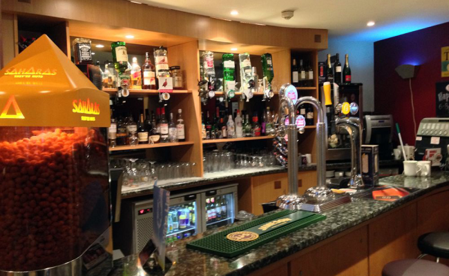 Waterloo Hub Hotel and Suites