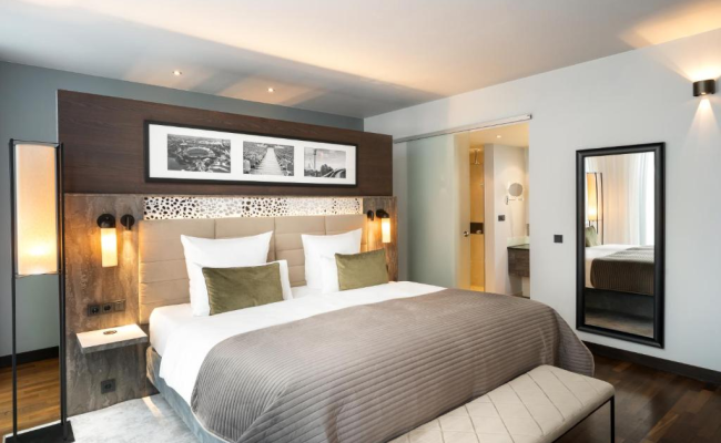 Leonardo Royal Hotel Munich
