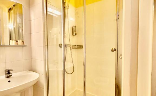 Hotel Bellevue Montmartre