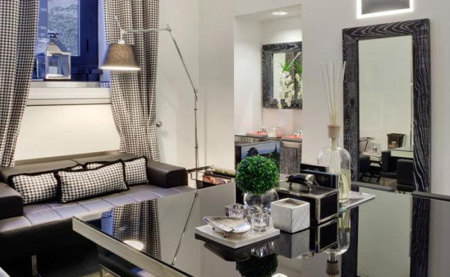 LHP Hotel Napoleon