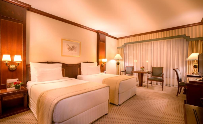 Corniche Hotel Abu Dhabi