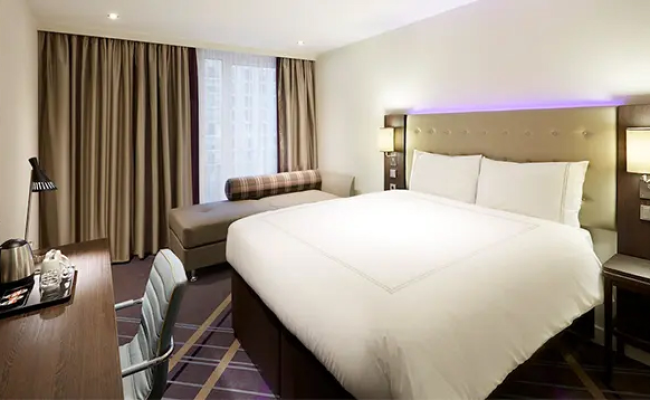 Premier Inn Cologne City Centre hotel