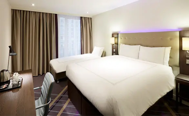 Premier Inn Cologne City Centre hotel