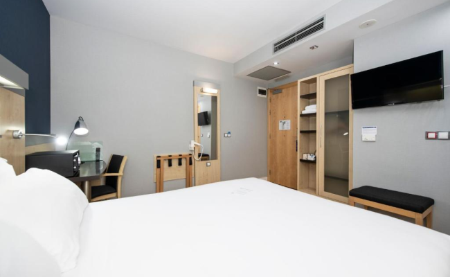 Holiday Inn Express Barcelona City 22@