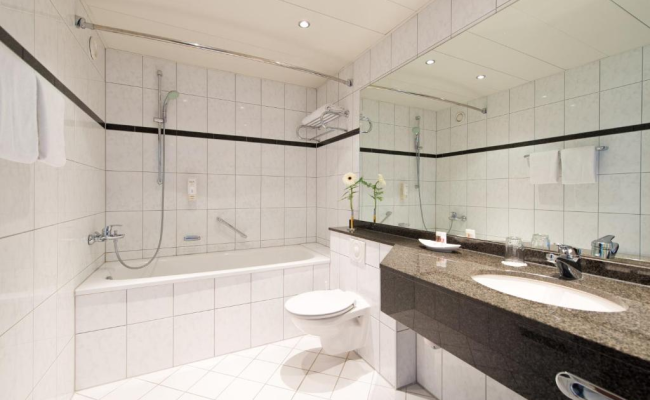 Leonardo Hotel Koln Bonn Airport