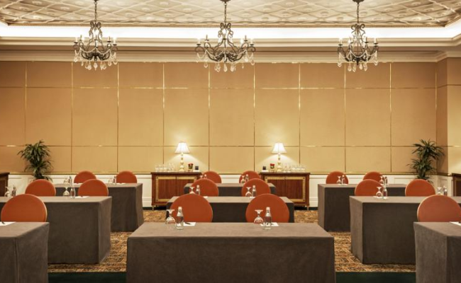 Sheraton Abu Dhabi Hotel & Resort