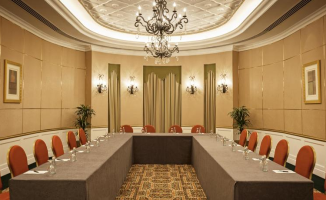 Sheraton Abu Dhabi Hotel & Resort
