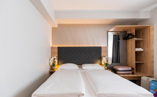 PLAZA INN Rieker Stuttgart Hauptbahnhof