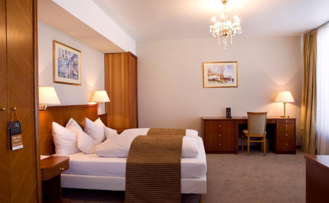 ROSS Messehotel