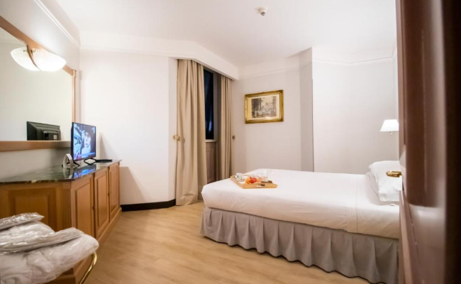 SHG Hotel De La Ville