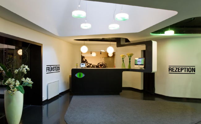 Hotel Gat Point Charlie