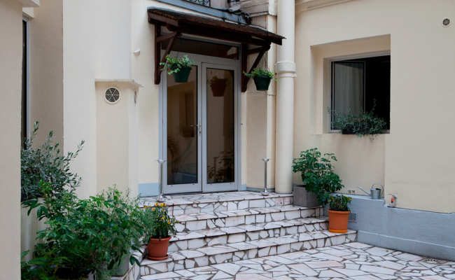 Est Hotel