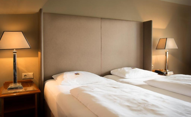 The Ascot Hotel