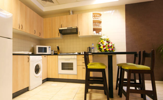 Oasis Court Hotel Apartments