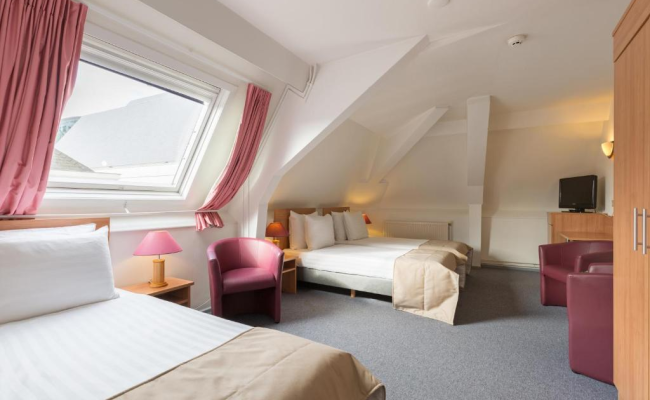 Rho Hotel