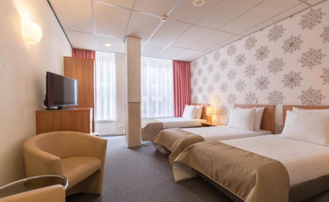 Rho Hotel