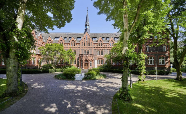 Hotel Mutterhaus Dusseldorf