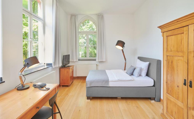 Hotel Mutterhaus Dusseldorf