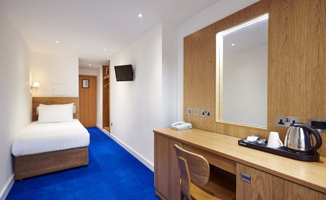 Central Park Hotel