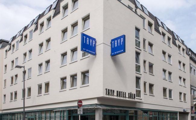 TRYP by Wyndham Koln City Centre