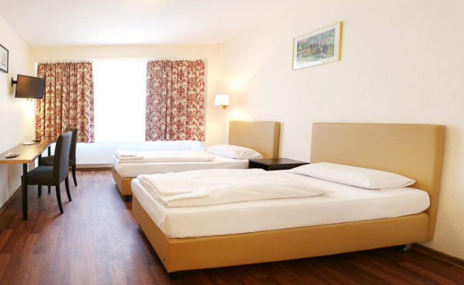 Pension Alpha Frankfurt City