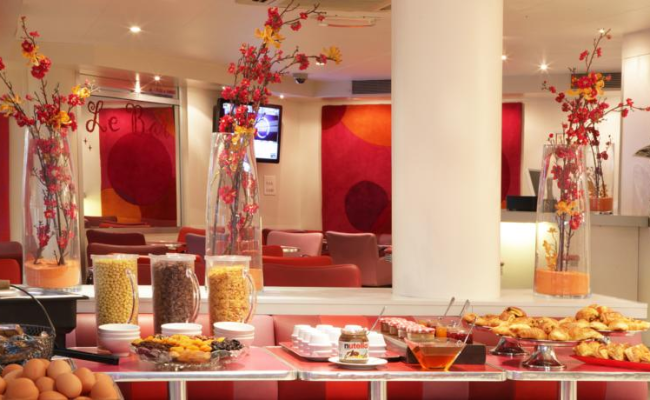 Kyriad Hotel Paris Bercy Village